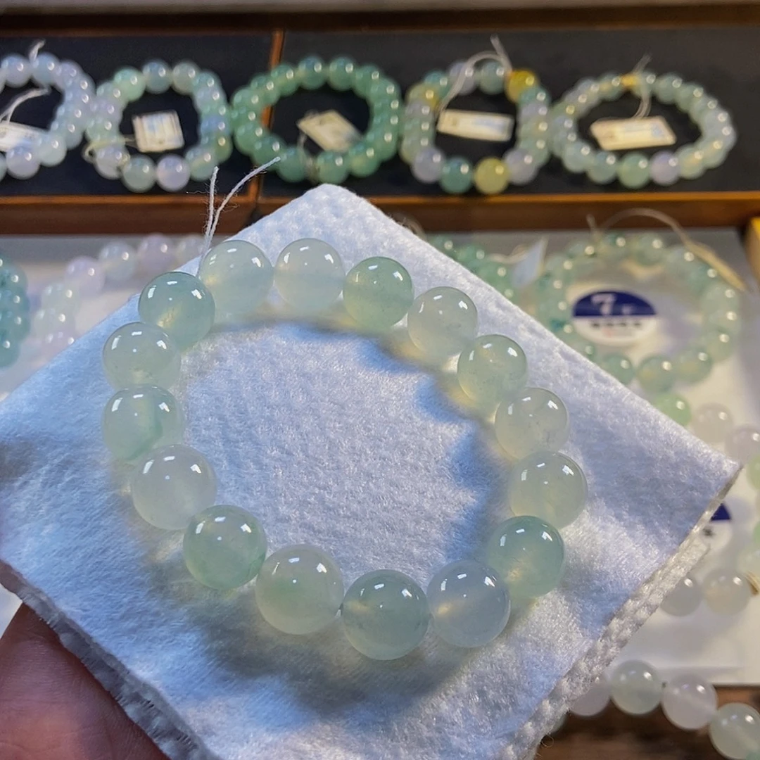 定制翡翠未镶嵌翡翠手串卡12+