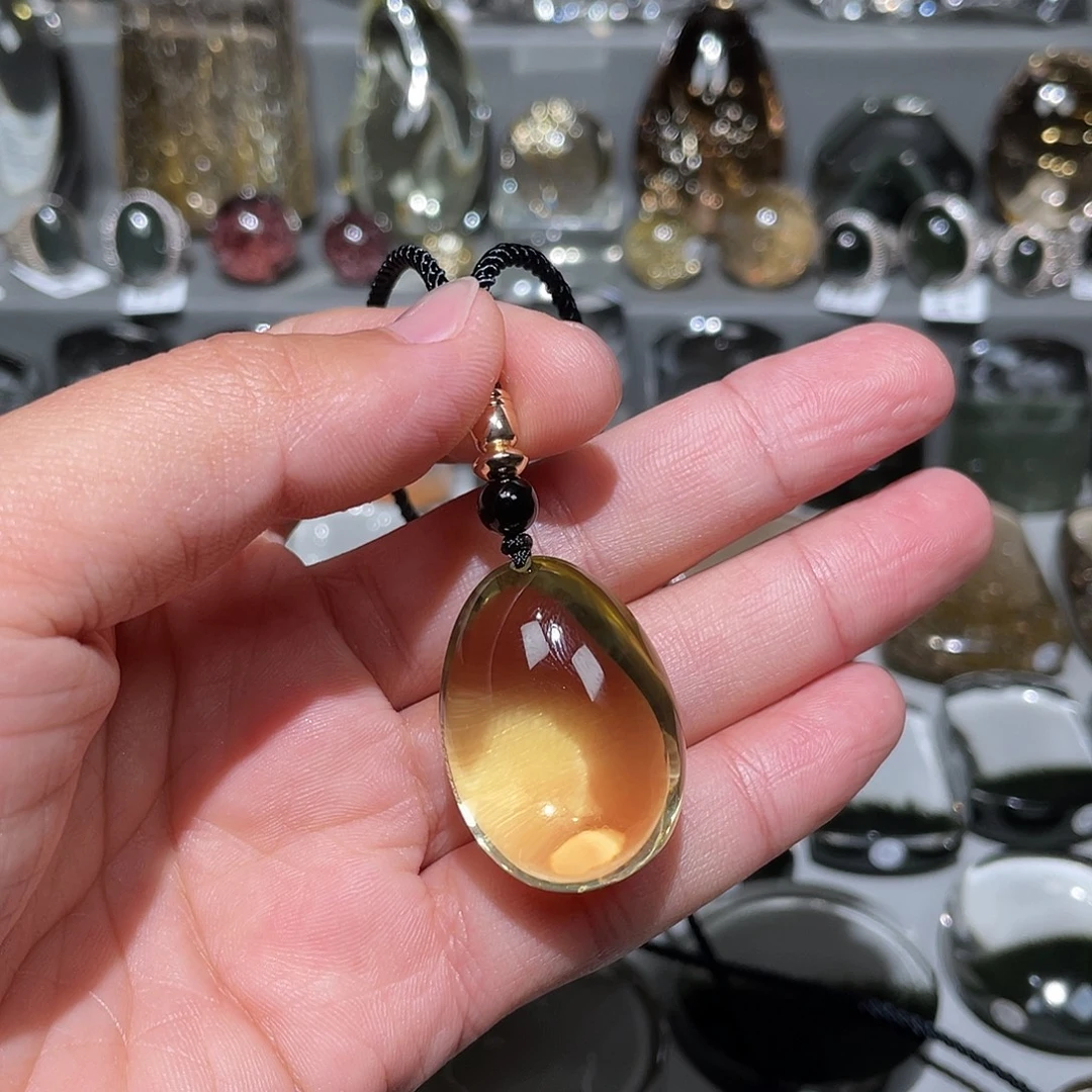 S***K颈饰未镶嵌水晶挂件