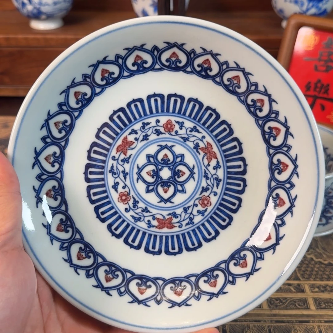 景德镇全手工手绘青花釉里红宝相满绘壶承