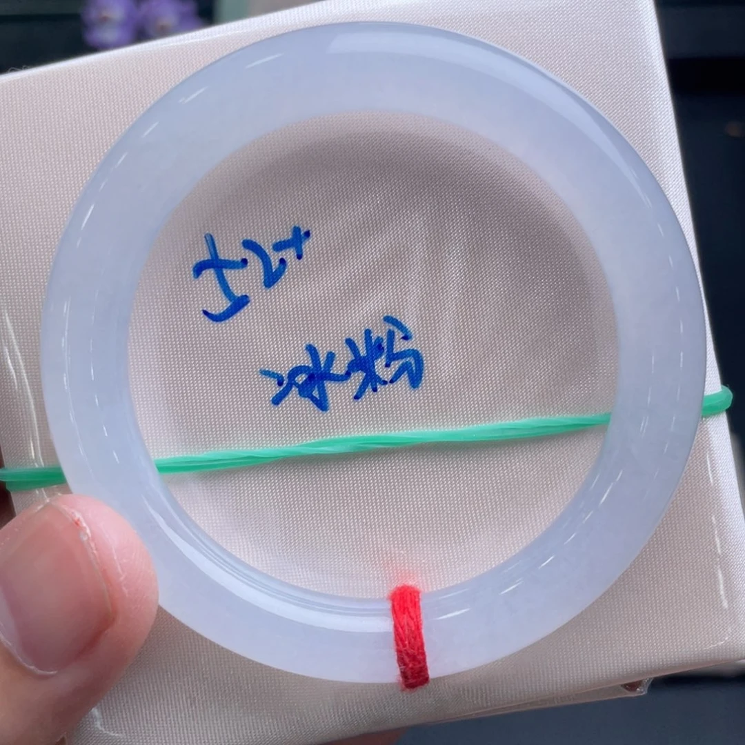 未镶嵌手镯翡翠翡翠手镯