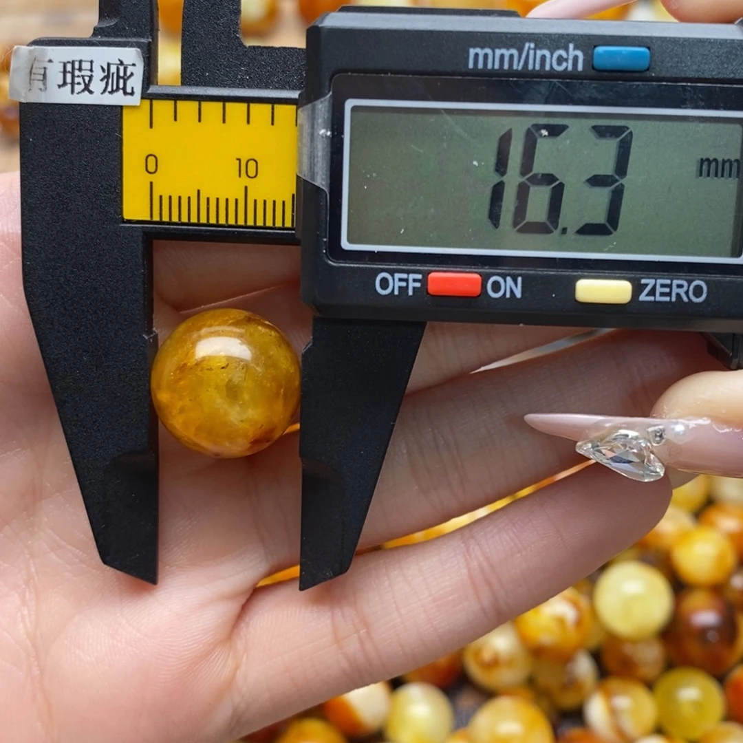 蜜蜡未镶嵌裸石蜜蜡1072