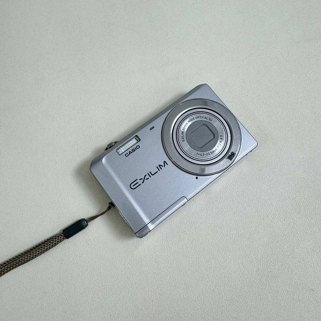 95新 Casio/卡西欧 卡西欧z27 1410w像素 5倍光学变焦 配件齐全