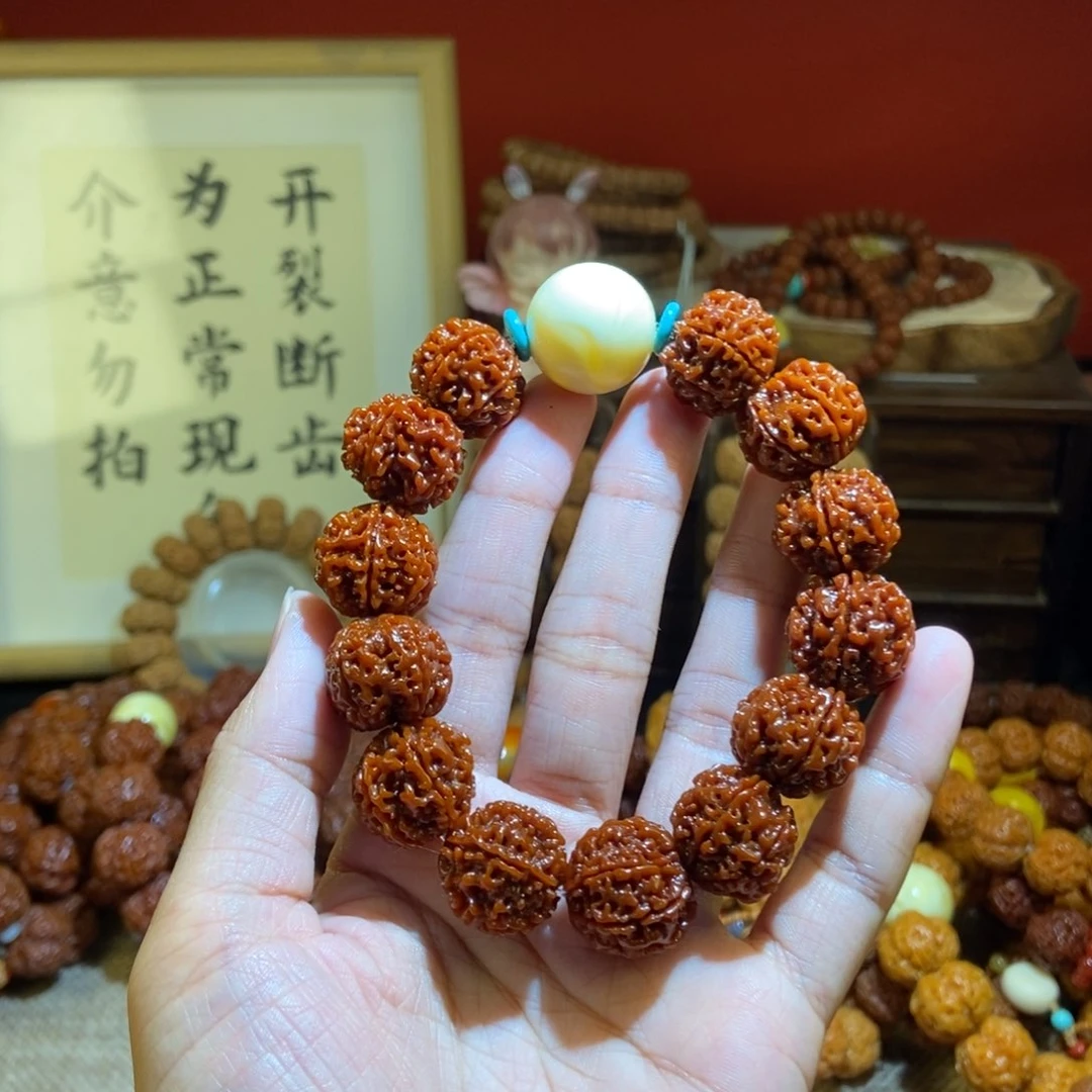 金刚菩提吊坠186玉化