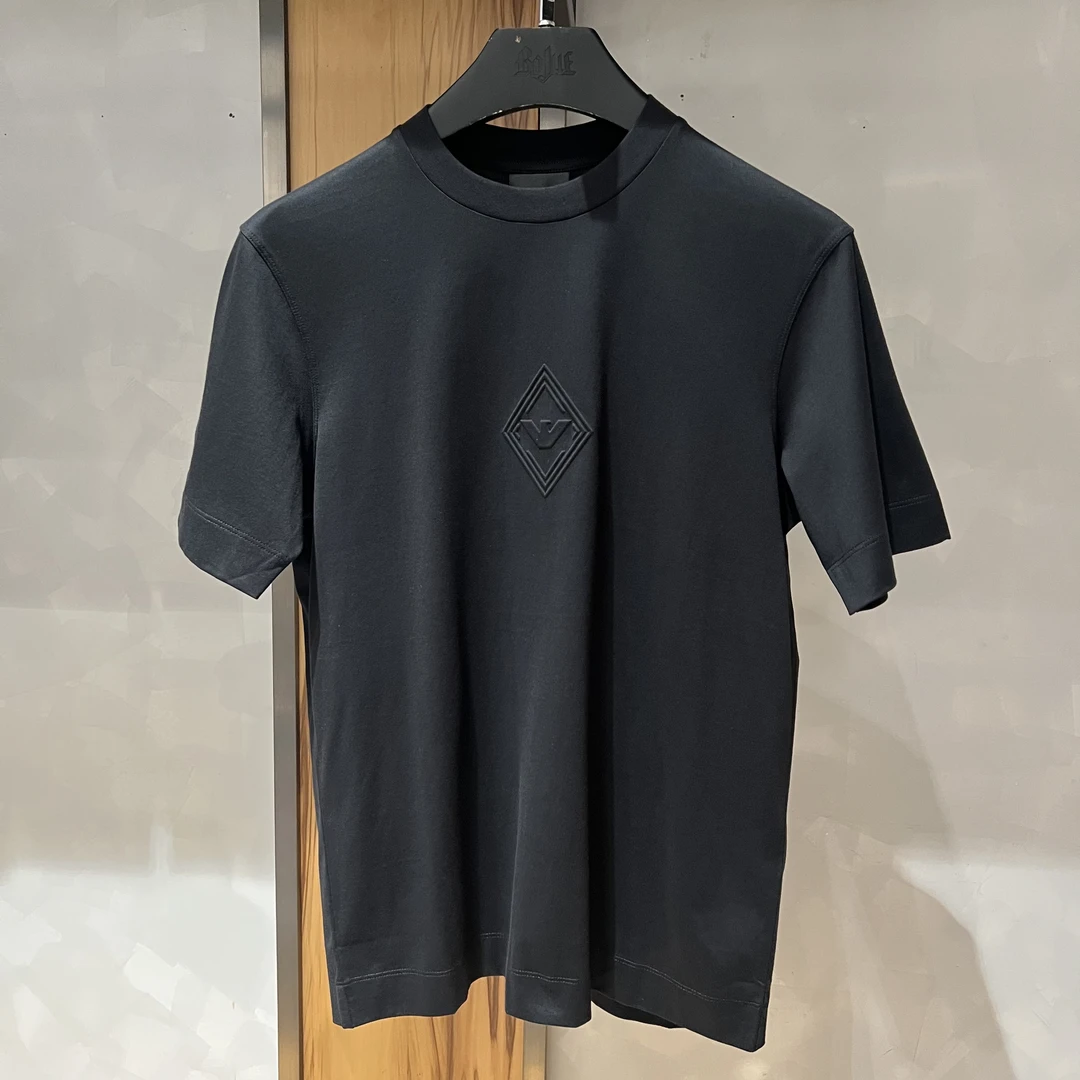 未使用 EMPORIO ARMANI/安普里奥·阿玛尼 男士短袖时尚百搭黑色