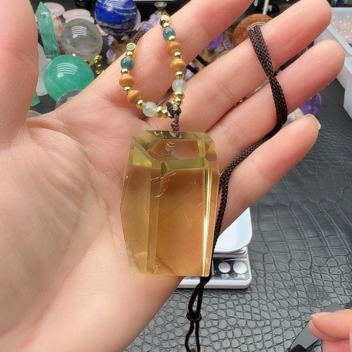水晶未镶嵌珠宝半成品59