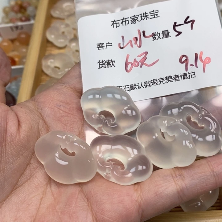 山***情未镶嵌颈饰玛瑙/玉髓