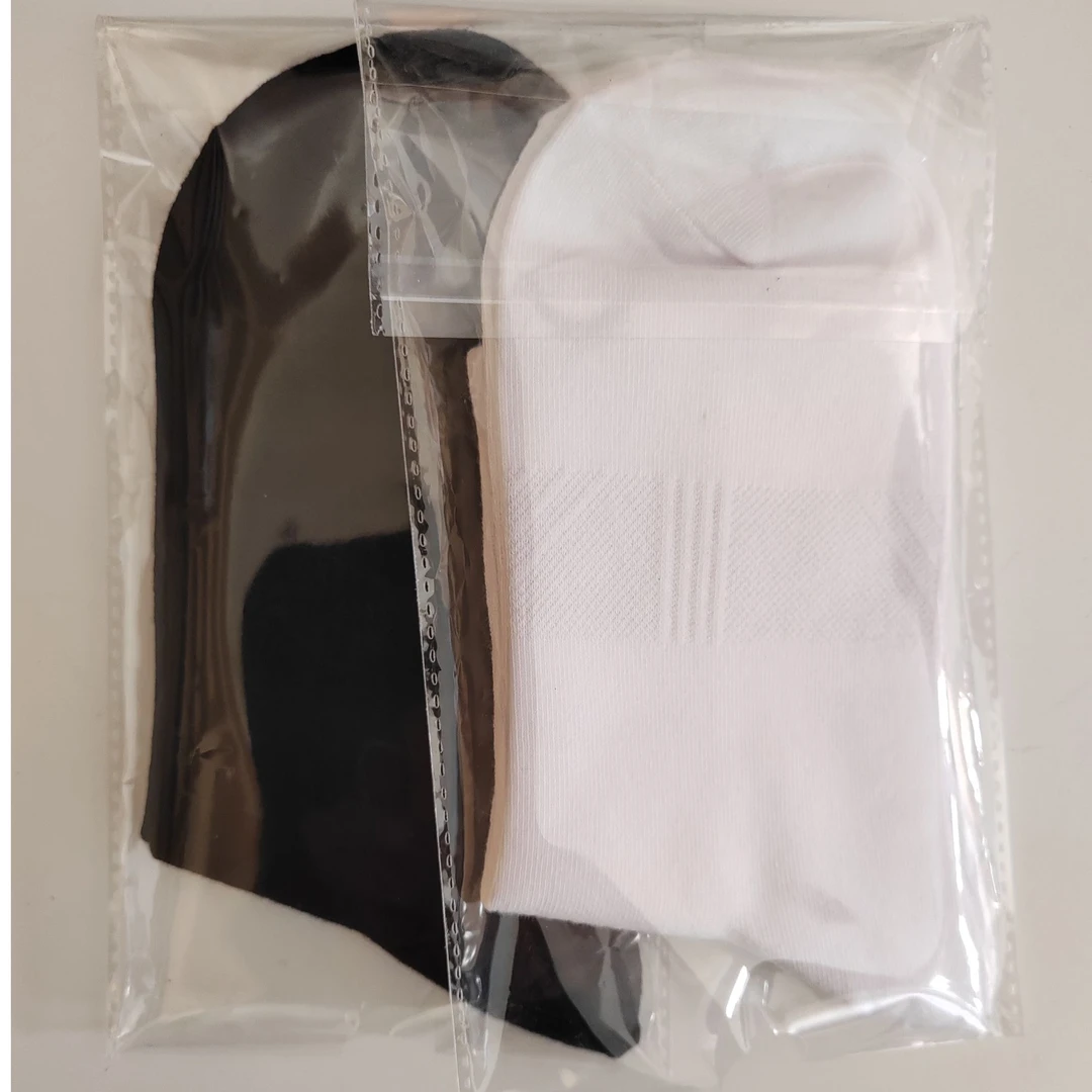 【非卖赠品】精梳棉袜黑白各一双