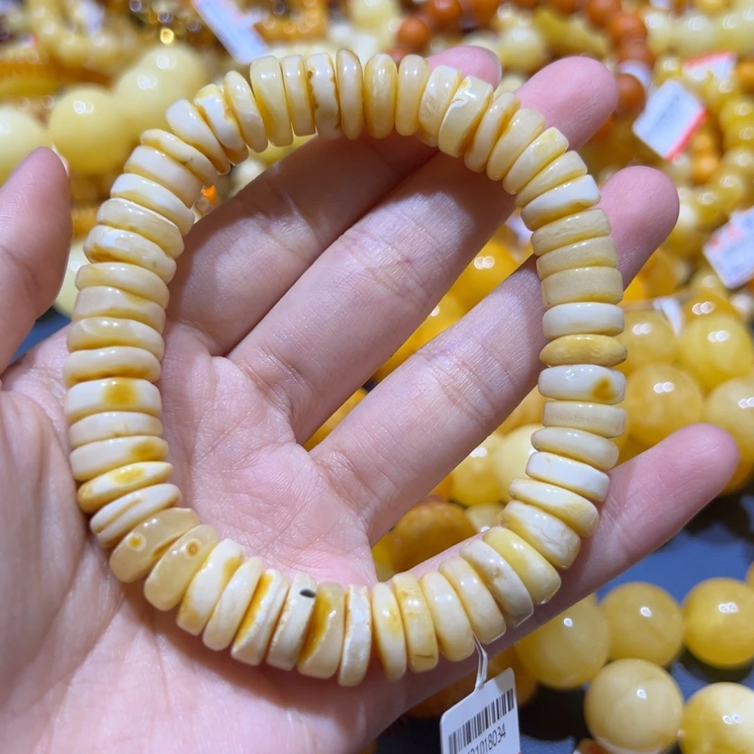 未镶嵌琥珀珠宝奇石