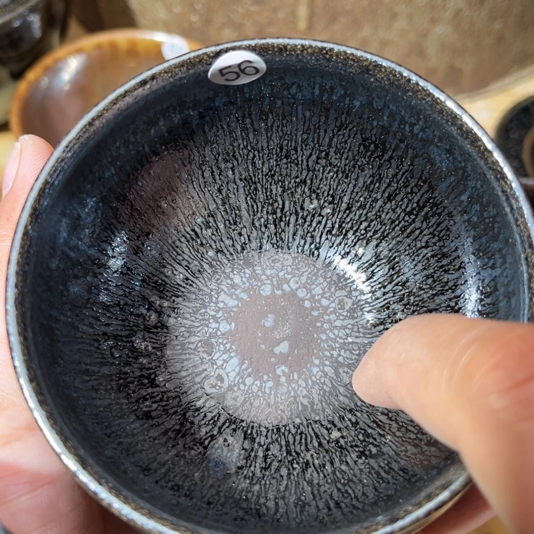 茶盏义兴龙窑坚持真柴烧