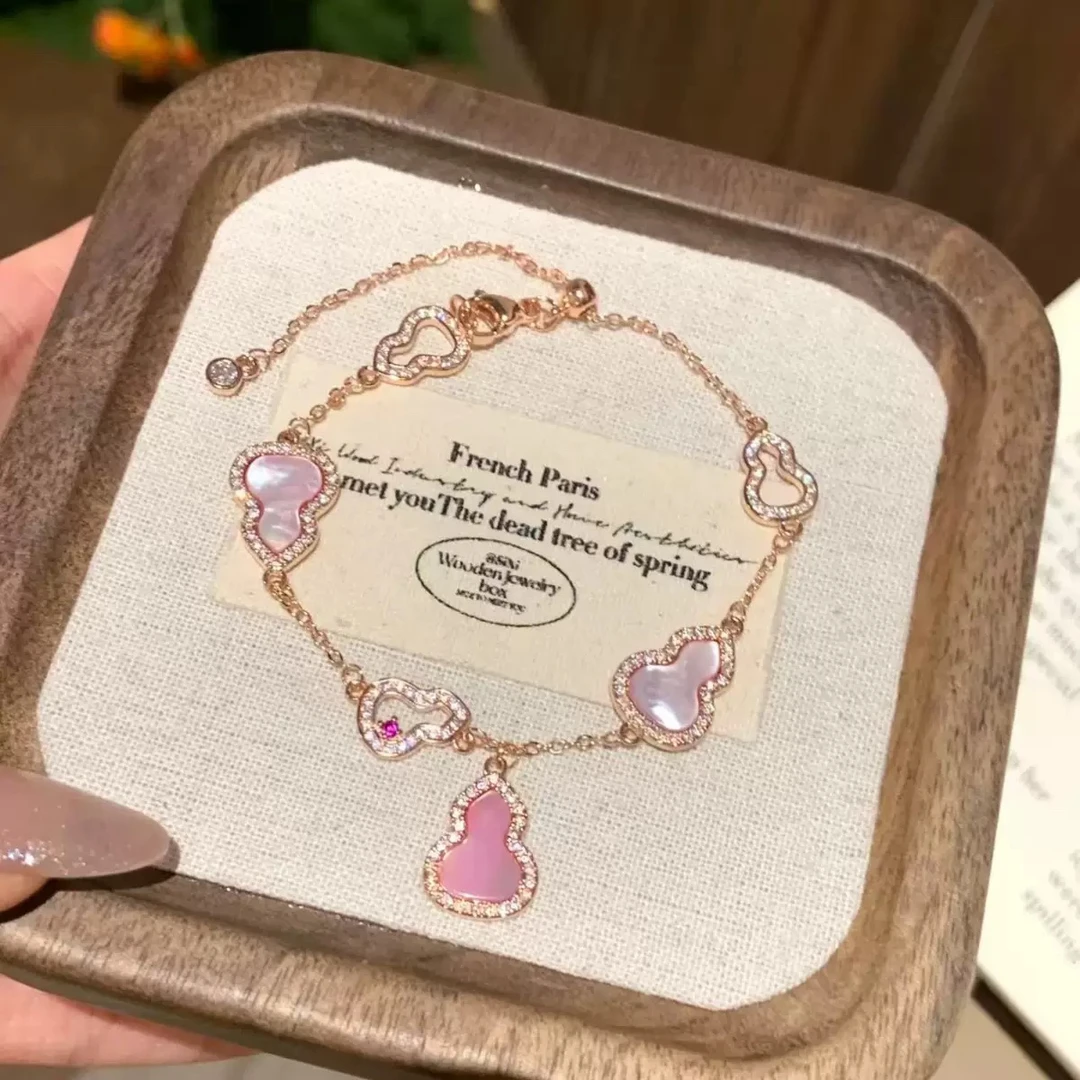 钛钢手链 浪漫精致葫芦手链114