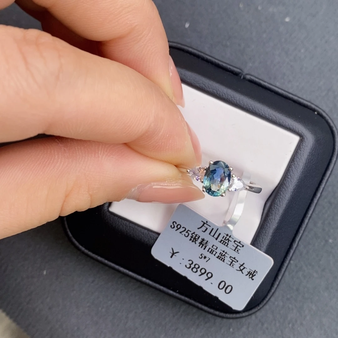 蓝宝石戒指银S925镶嵌