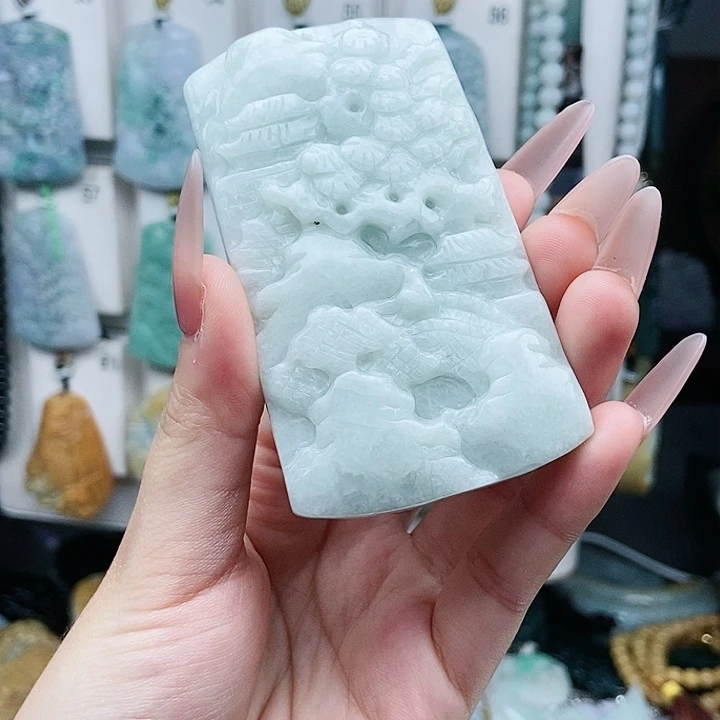 翡翠未镶嵌颈饰q