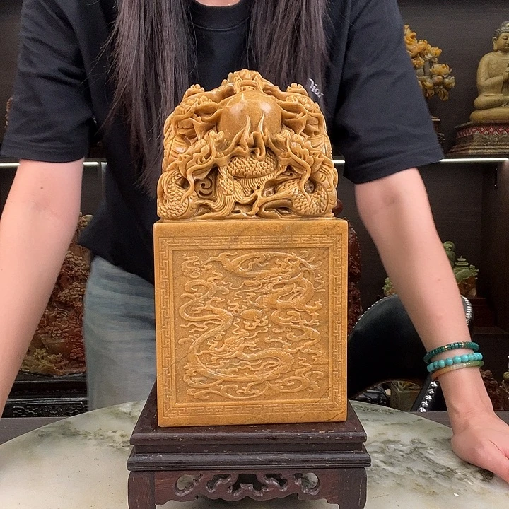 章***毅寿山石印石。。。。。。。刻字