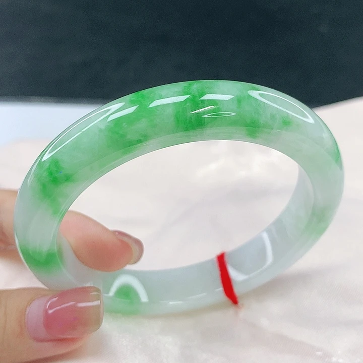 翡翠未镶嵌手镯圈59，64051