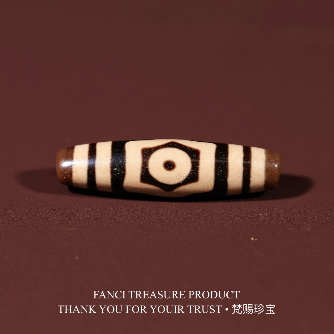 梵赐珍宝·【行运任晓攀老超顶料满爆砂】宝盖三眼52x13.4mm天珠