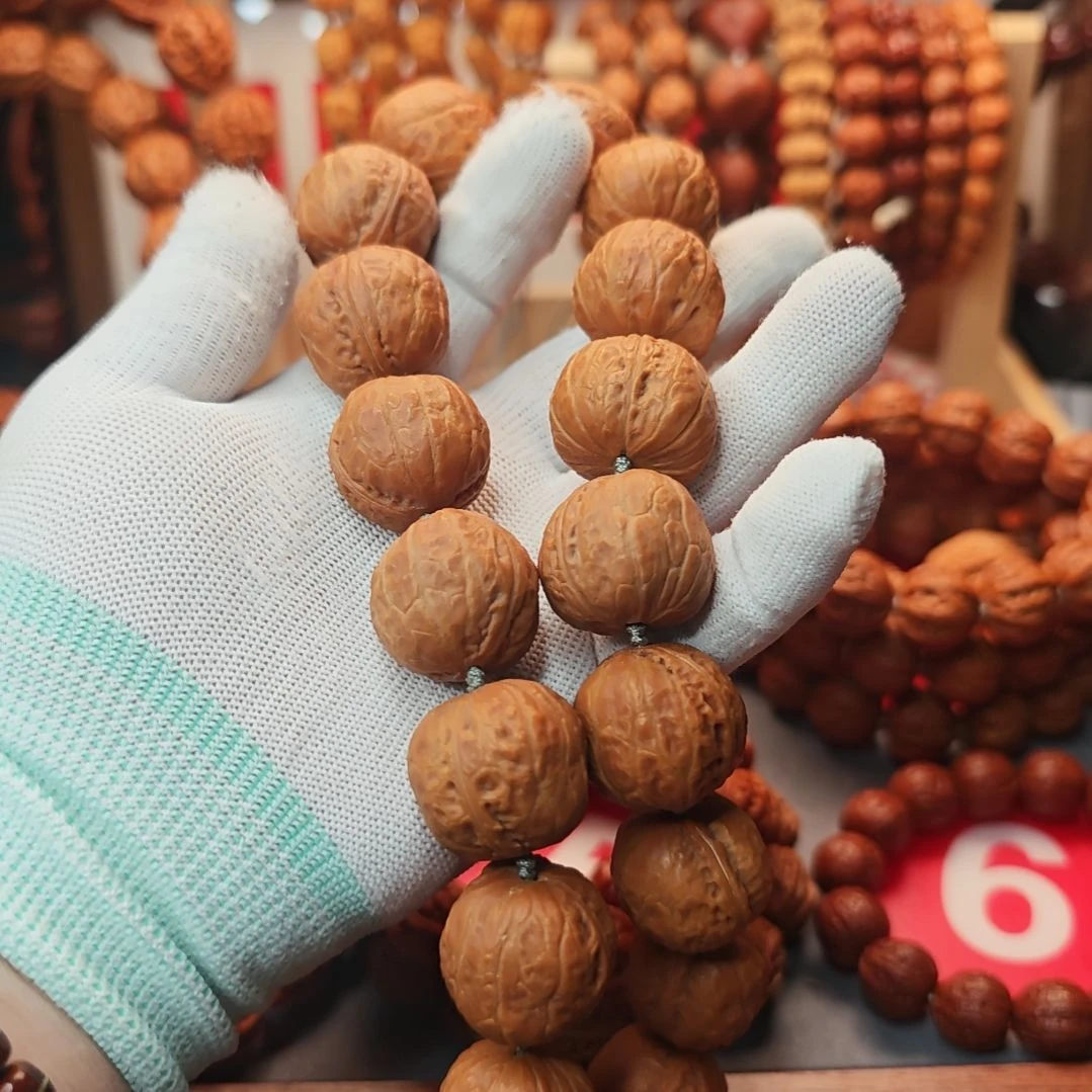 文玩核桃手串光头一道筋手持楸子核桃手串