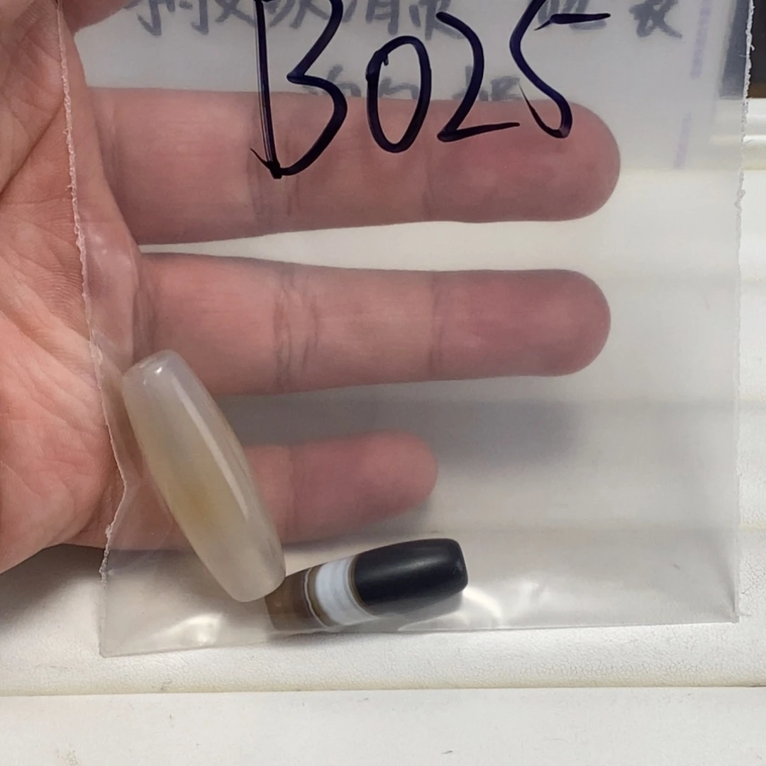 合金颈饰玛瑙/玉髓风**刃