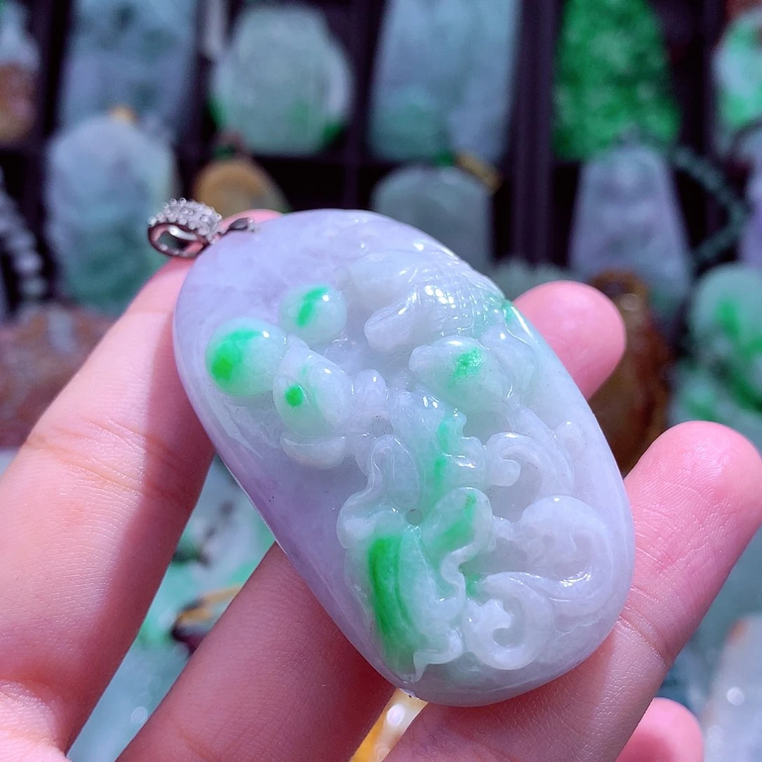 颈饰未镶嵌翡翠天然