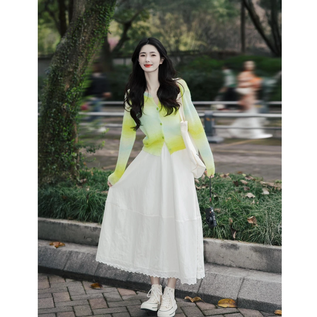 2025春季新款小香风渐变色针织开衫高腰花边拼接半身裙气质两件套