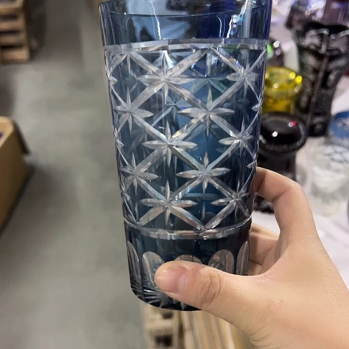 水晶玻璃平底款微瑕一个
