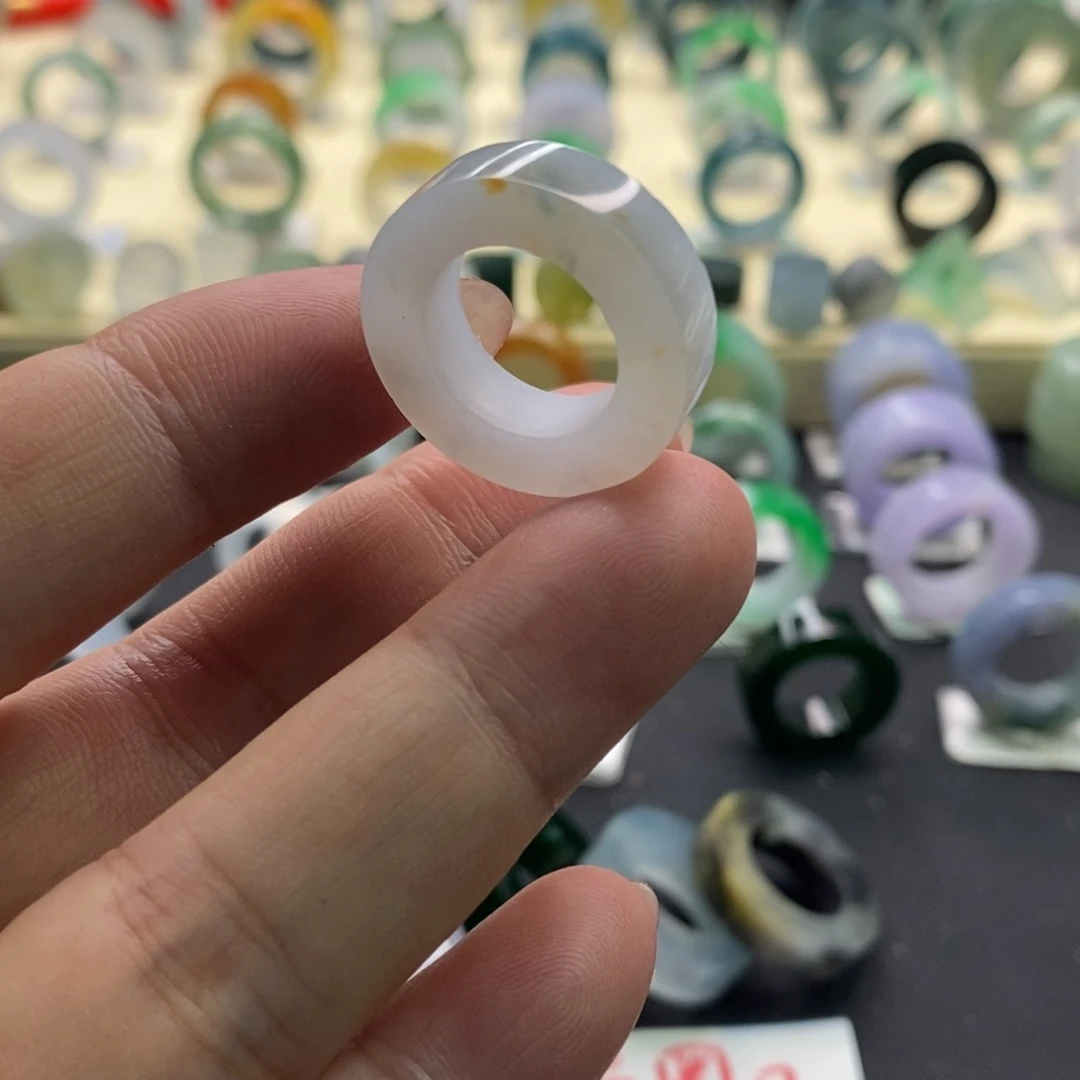 定制翡翠未镶嵌暴****姐翡翠戒指