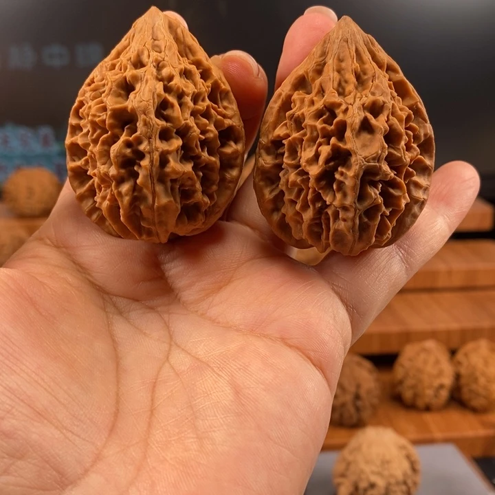 文玩核桃吊坠39招财鼠