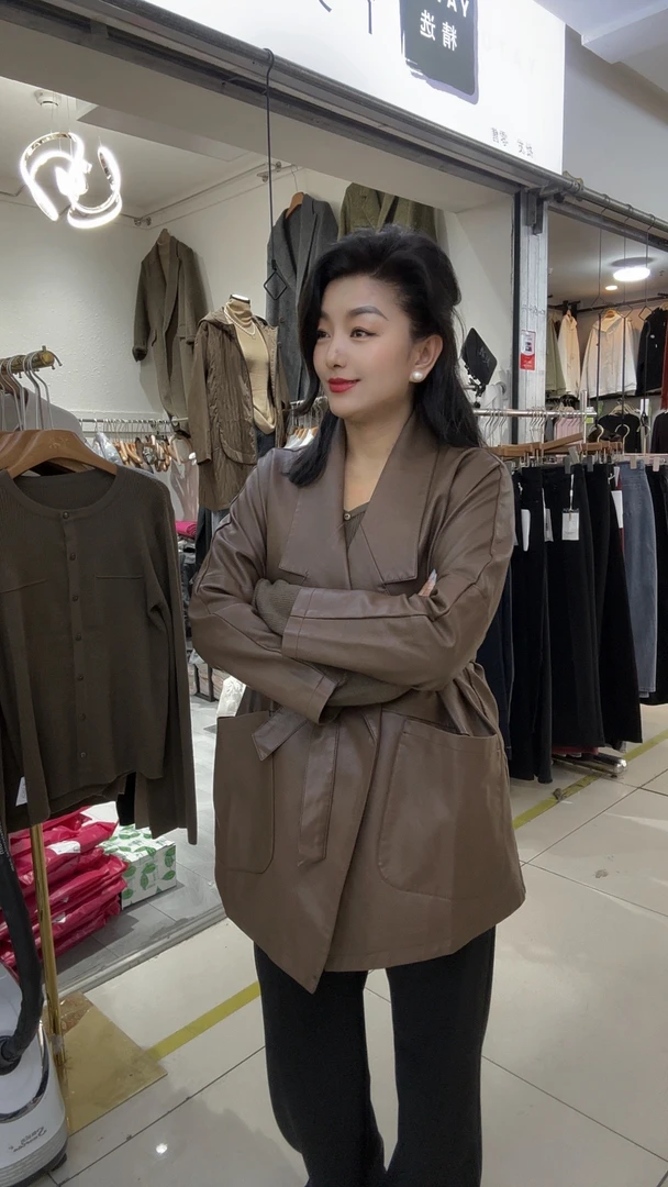 春季新品皮衣休闲女装宽松百搭女士
