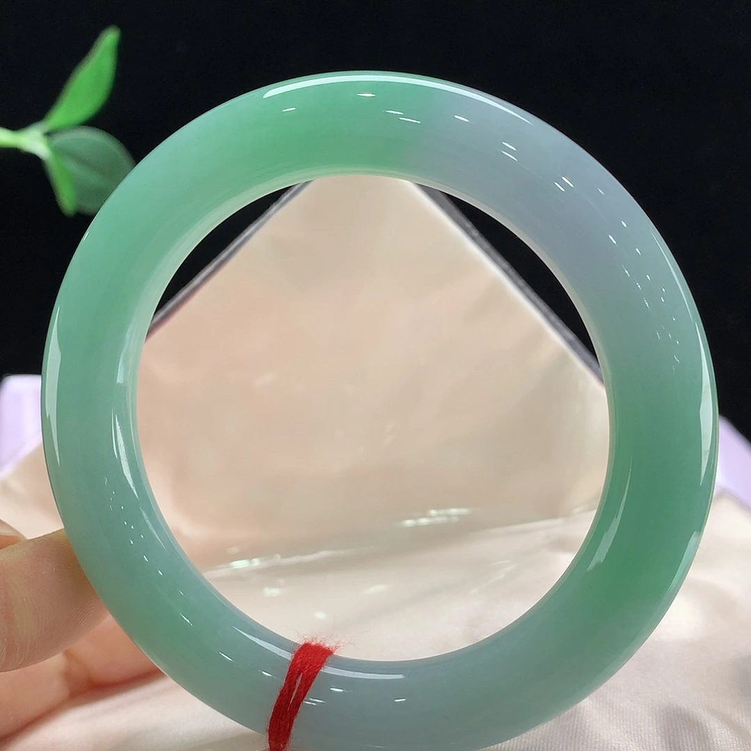 翡翠未镶嵌手镯1260