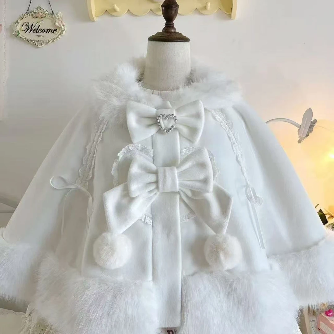 初雪告白 秋冬新款日系甜美设计感斗篷蝴蝶结千金毛呢外套