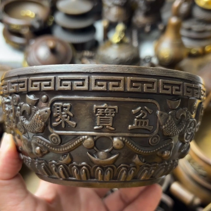 精美铜器摆件藏收