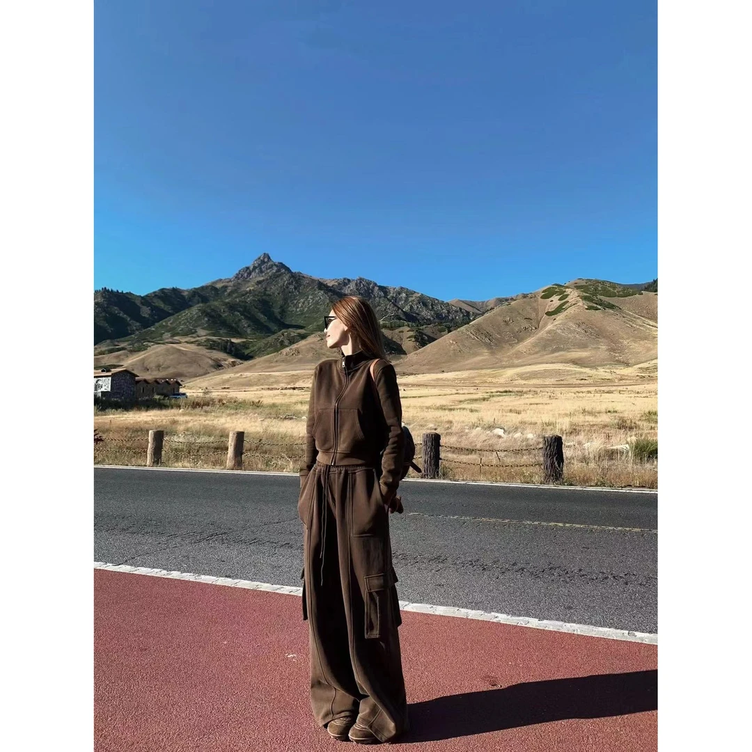 韩系高级感卫衣套装女2025秋季显瘦减龄炸街运动休闲阔腿裤两件套