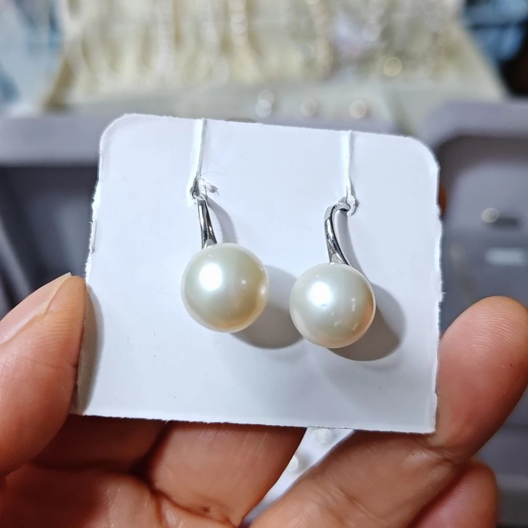 淡水珍珠银S925镶嵌耳饰