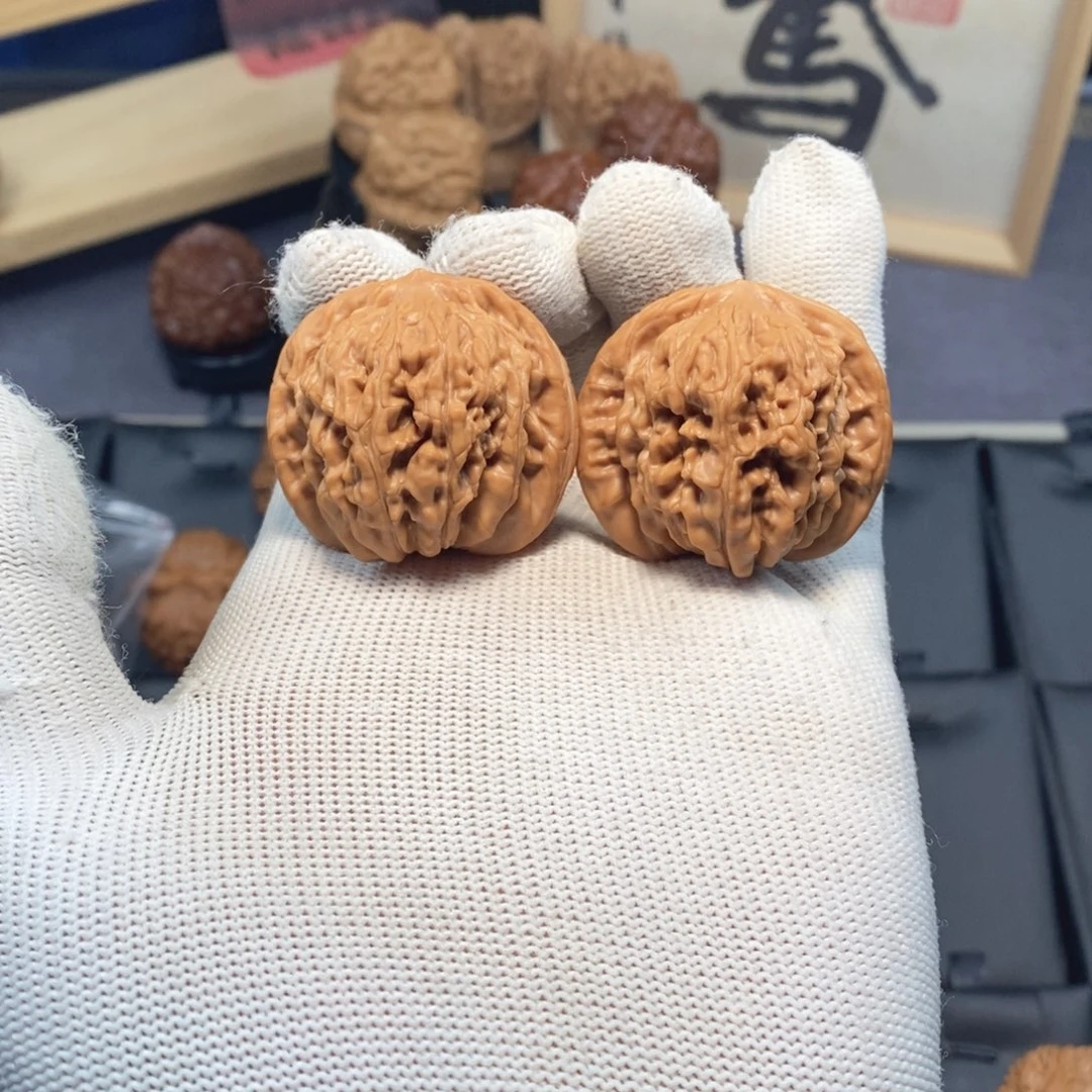 文玩核桃把件福利款38尺挂月峰四座楼