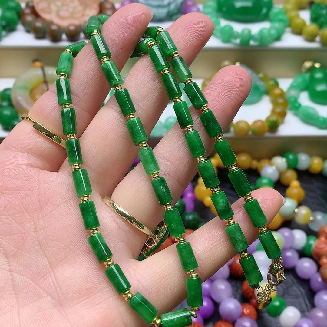 吊坠(赠链)未镶嵌翡翠