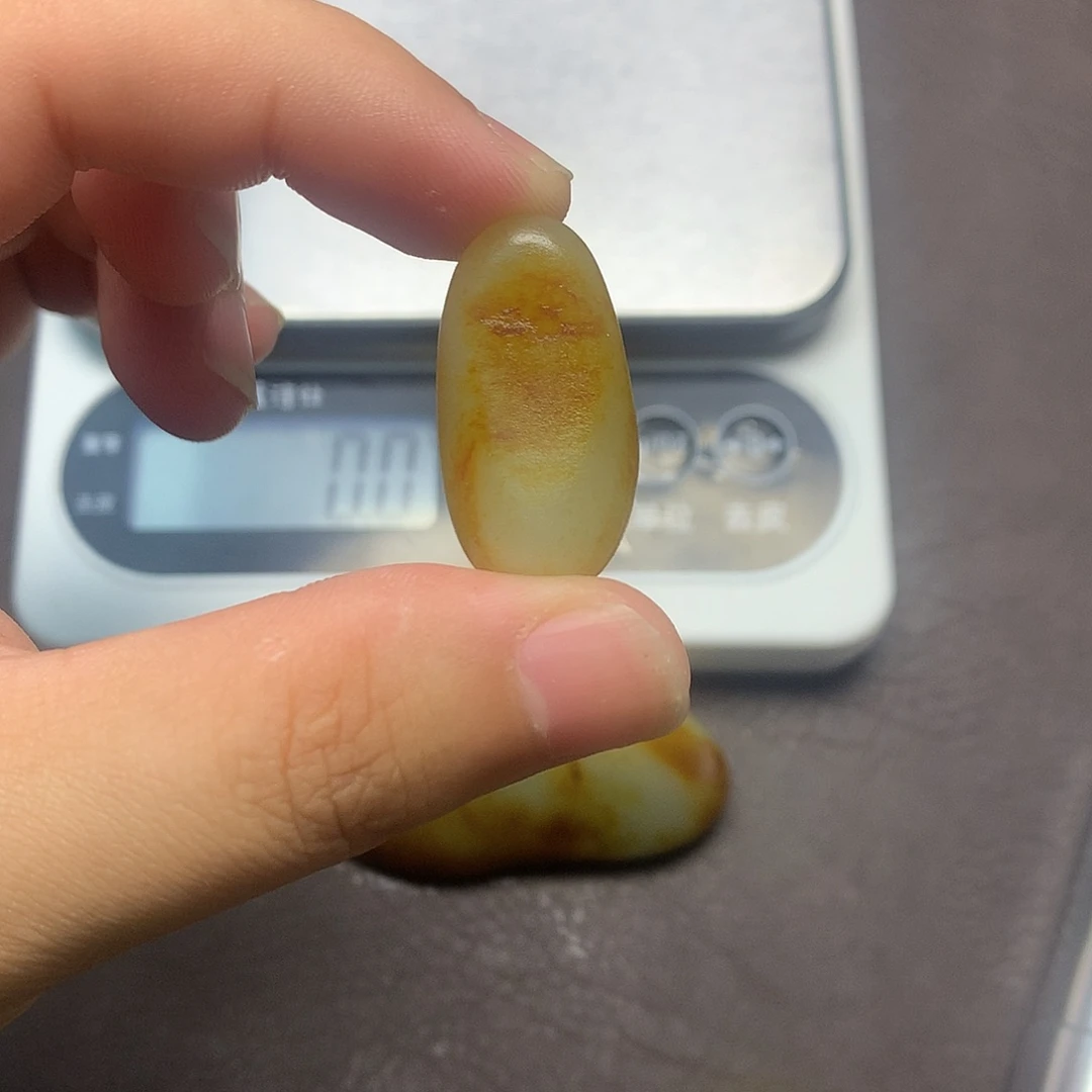 和田玉（糖玉）未镶嵌挂件