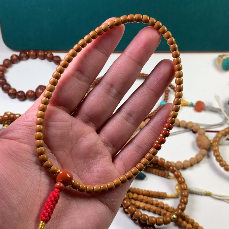 【闪购商品】橄榄核吊坠。。。。。。。。。。。。
