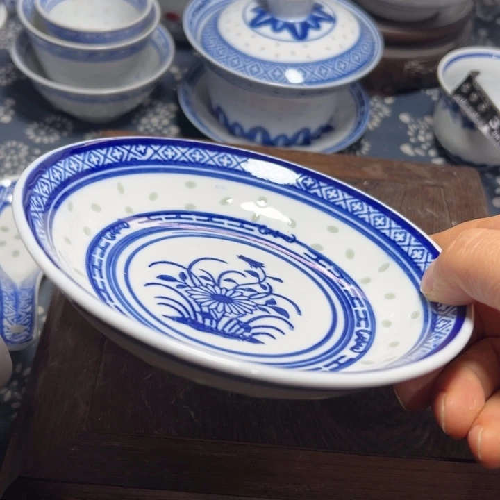 陶青花玲珑5.5寸兰花， 味碟， 味碟