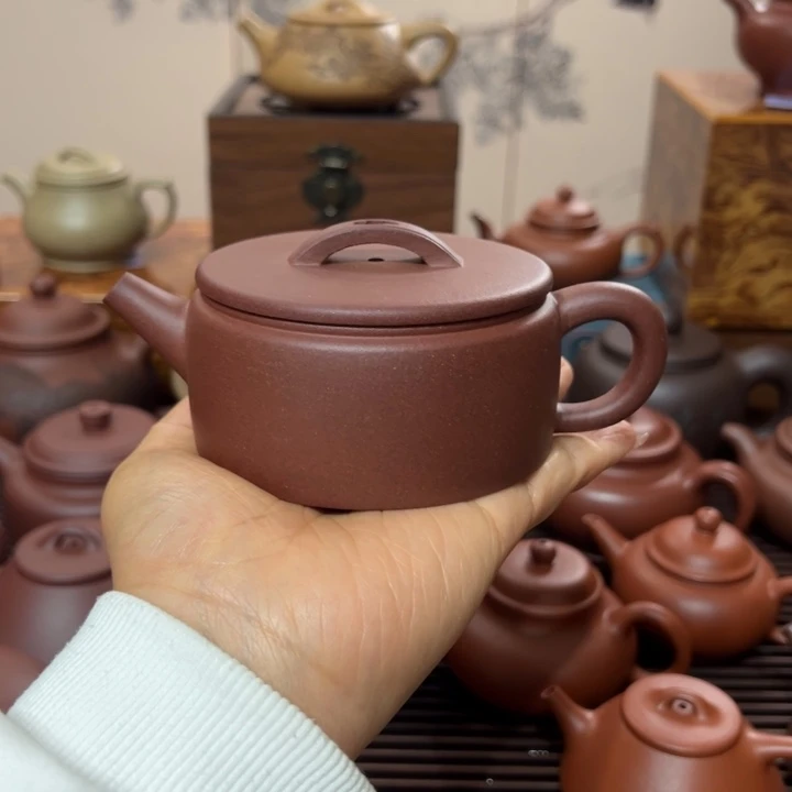 紫砂茶壶付*生宜兴紫砂文化艺术