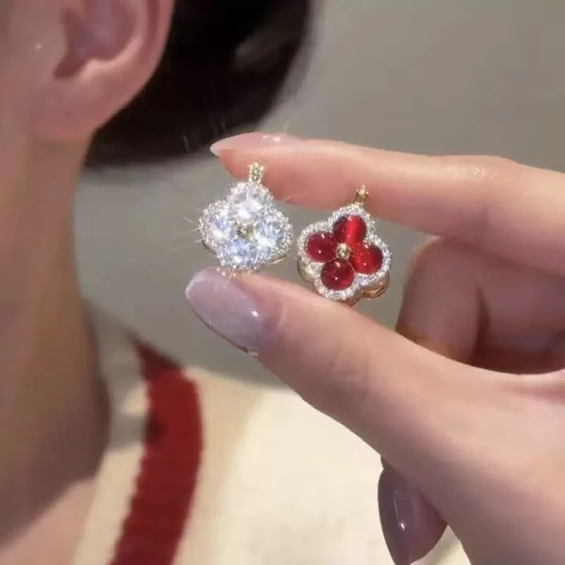 超闪微镶锆石四叶花耳扣耳环精致优雅百搭高级感红色幸运草耳饰品