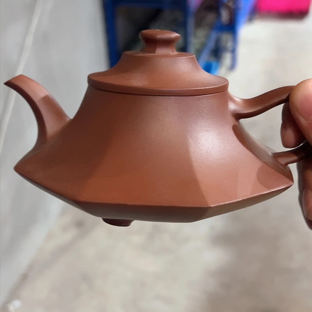 紫砂茶壶紫砂的味道很