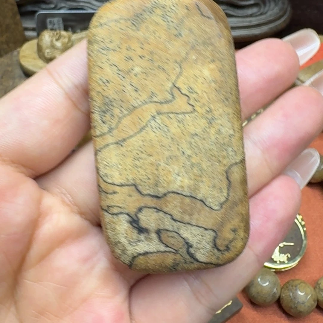 大叶紫檀（黑酸枝木类）