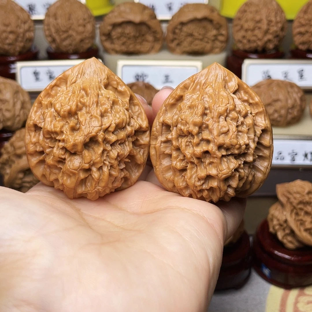 把件文玩核桃官帽44左右