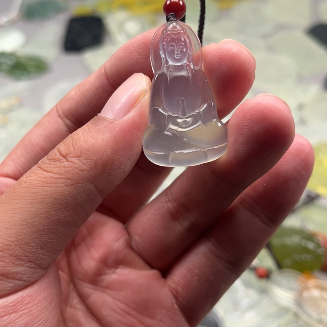 未镶嵌蛇纹石玉颈饰微瑕