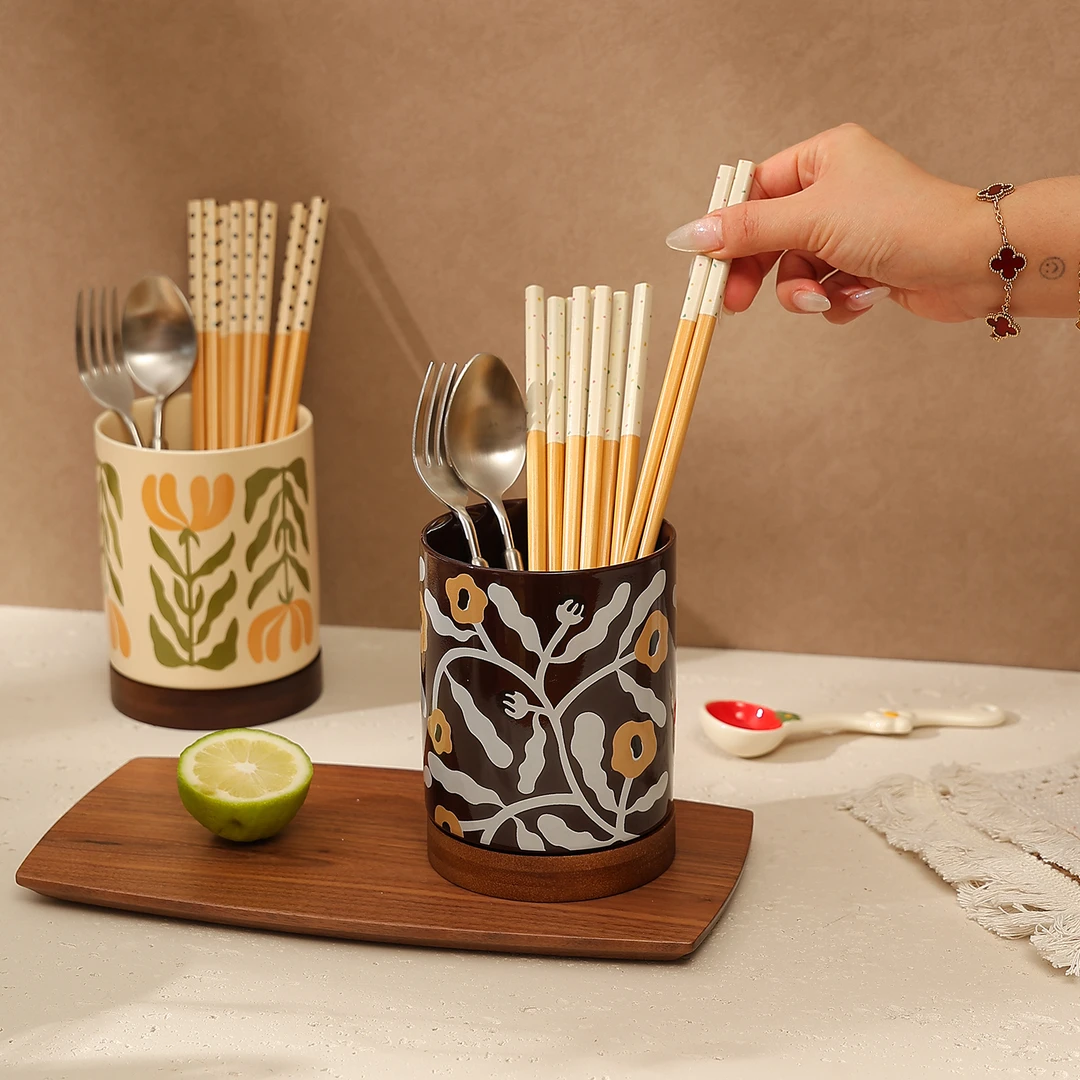 新款家用陶瓷筷子筒厨房台面防霉沥水筒高档复古风餐具收纳盒筷笼