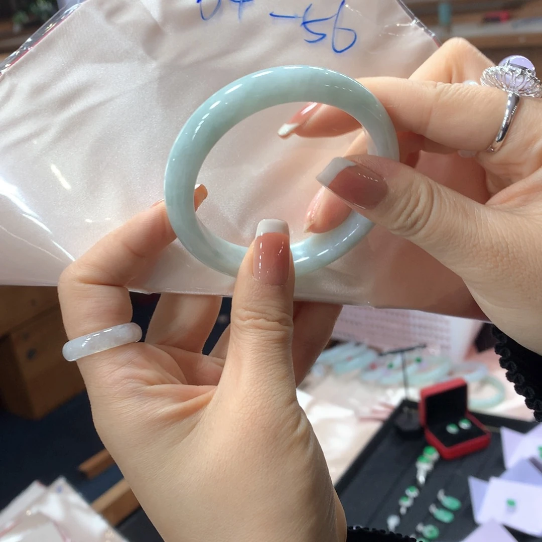 未镶嵌手镯翡翠买断