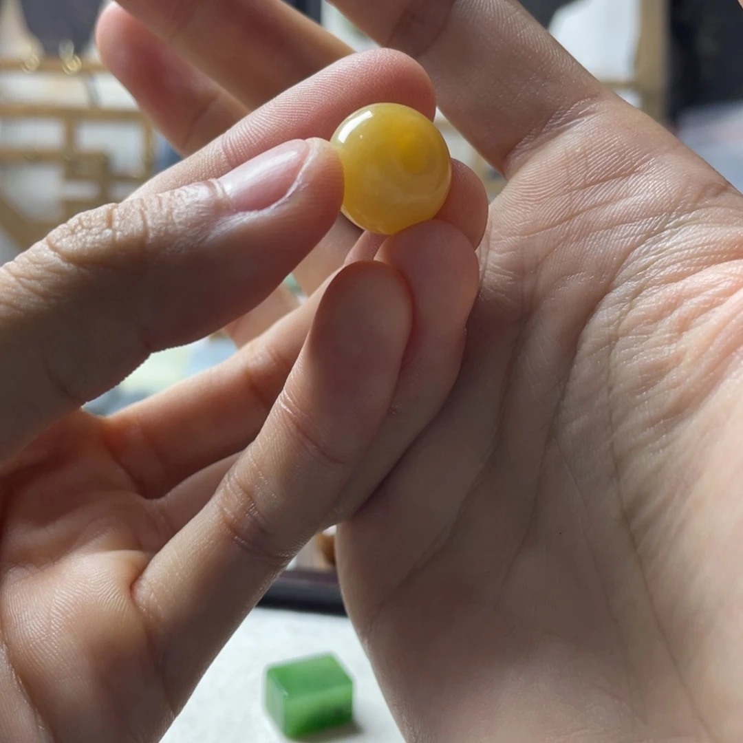 小***)和田玉（糖玉）未镶嵌挂件