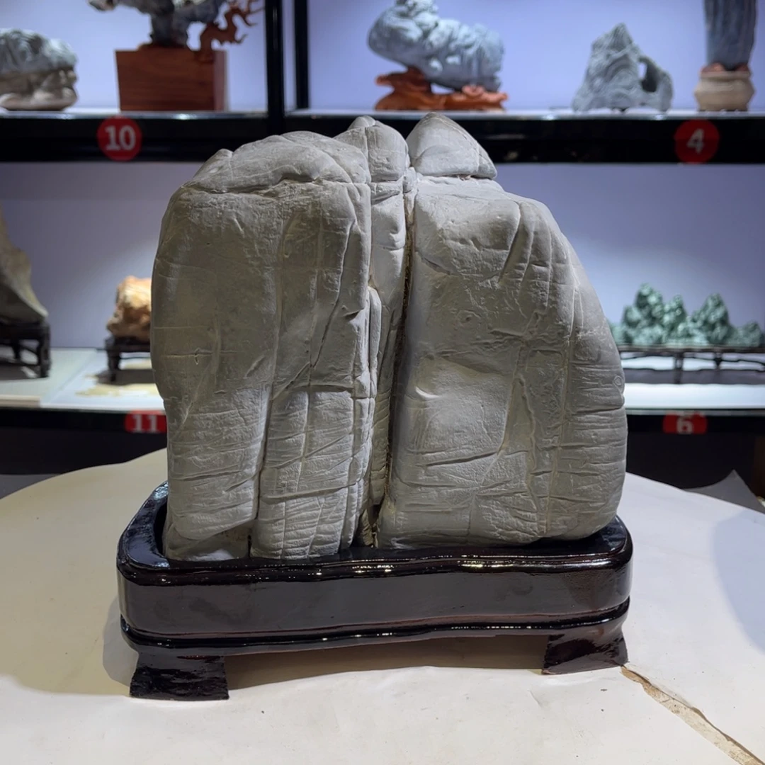 戴***石材灵璧奇石文化