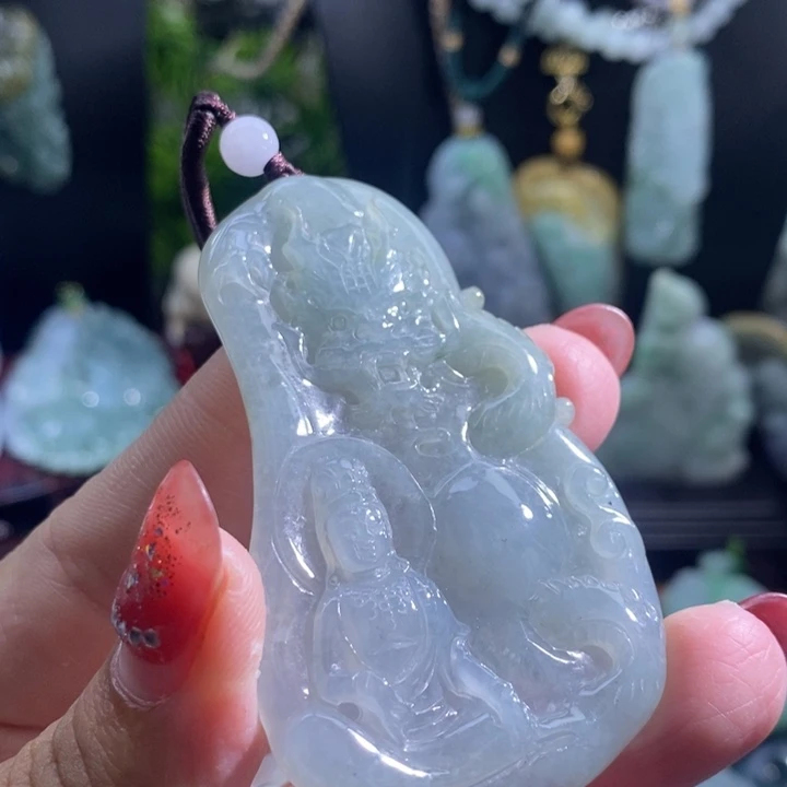 【闪购商品】颈饰未镶嵌翡翠观音