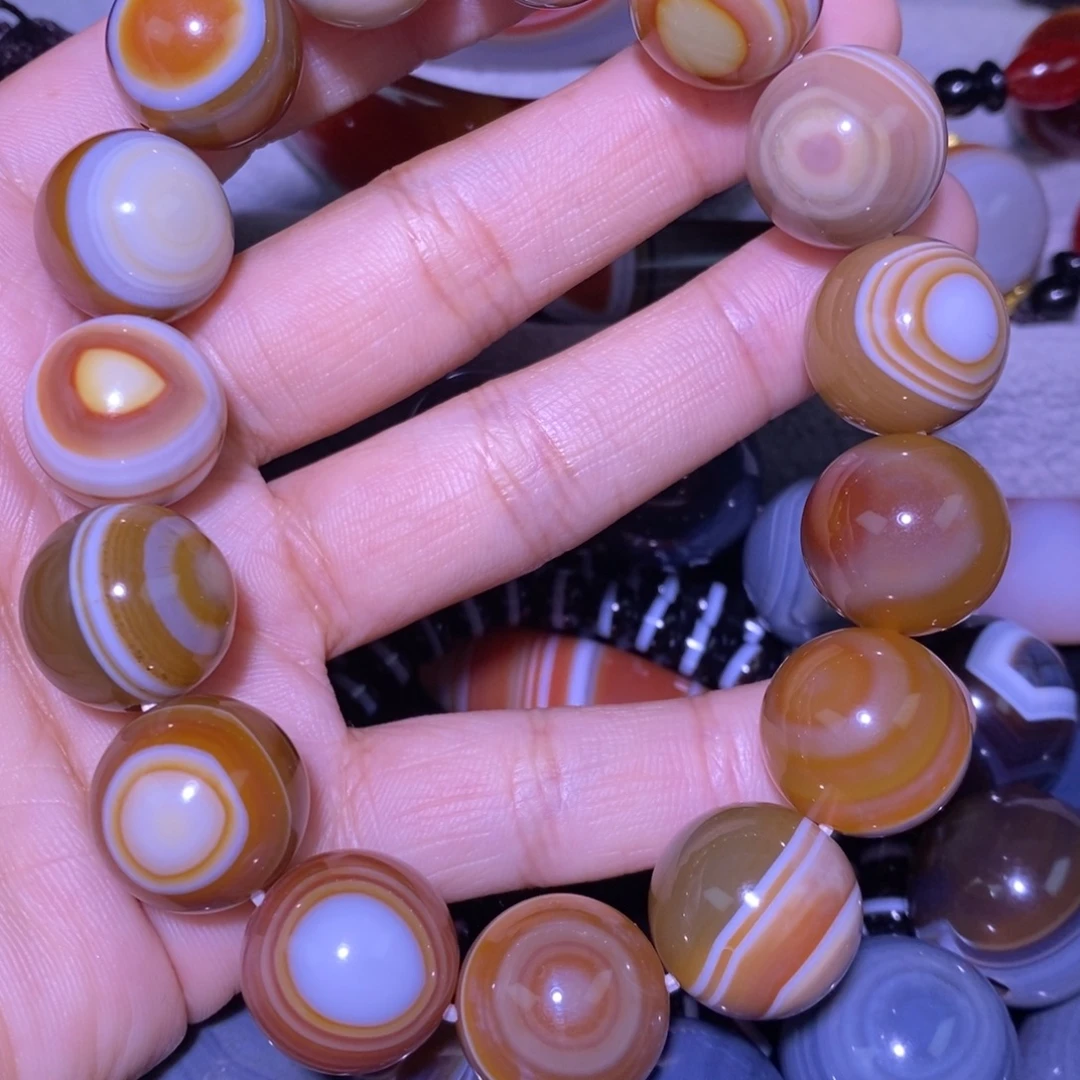 用***0玛瑙/玉髓未镶嵌颈饰