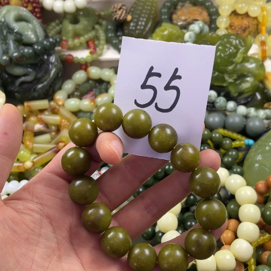 未镶嵌蛇纹石玉手链